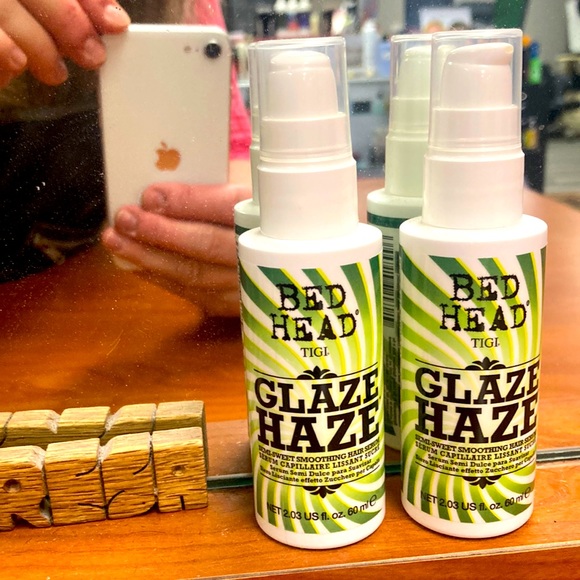 BedHead by TIGI GLAZE HAZE Semi-Sweet Smoothing Hair Serum (discontinued) - Picture 2 of 6